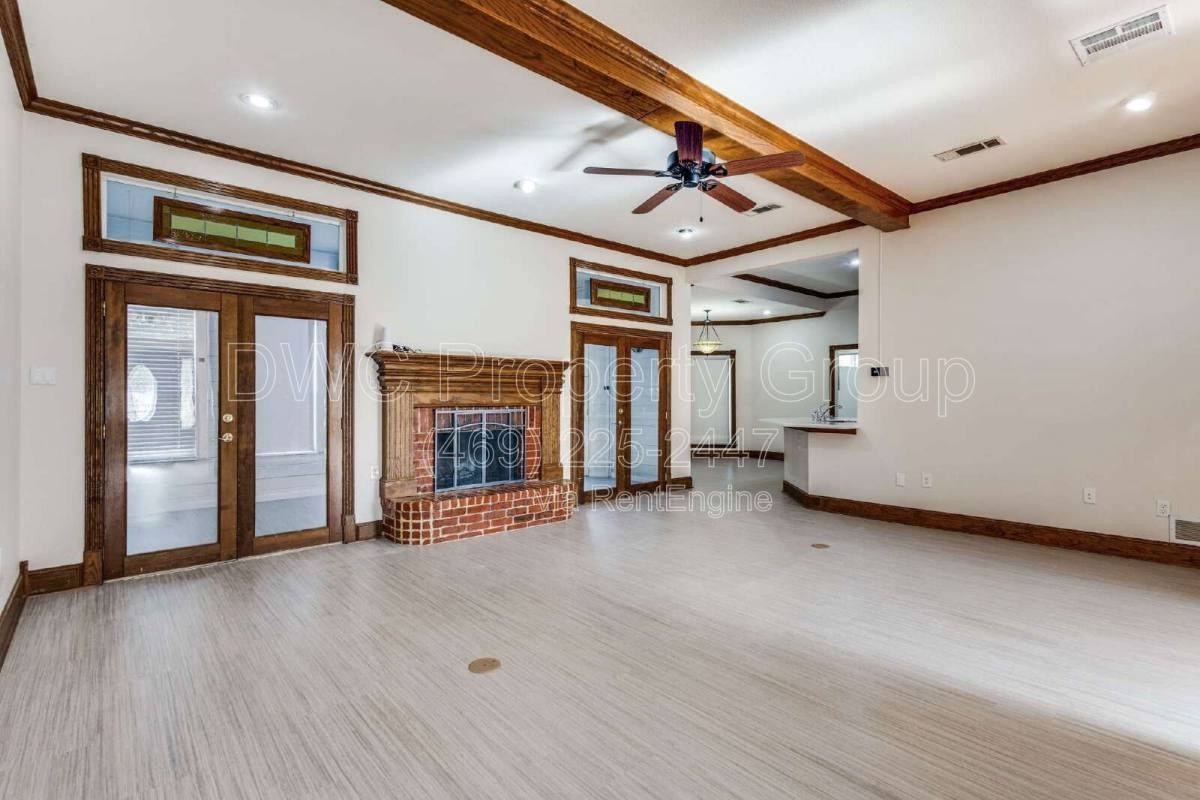 3983 Peregrine Pt - Photo 2 of 10