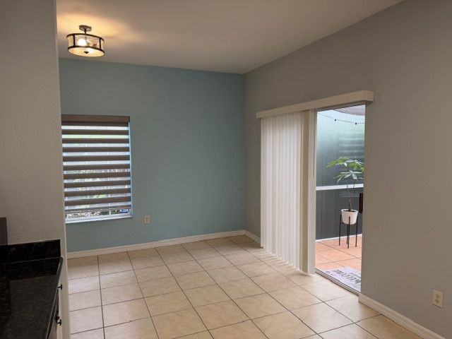 7798 Plantation Cir - Photo 4 of 6