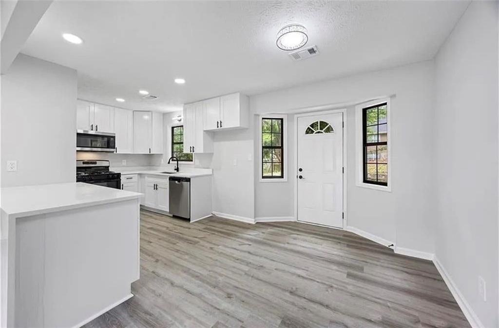 2246 Hightrail Ct - Photo 6 of 32