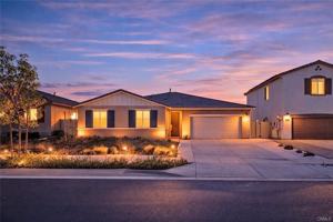 featured image of 1001 Pomelo Ave