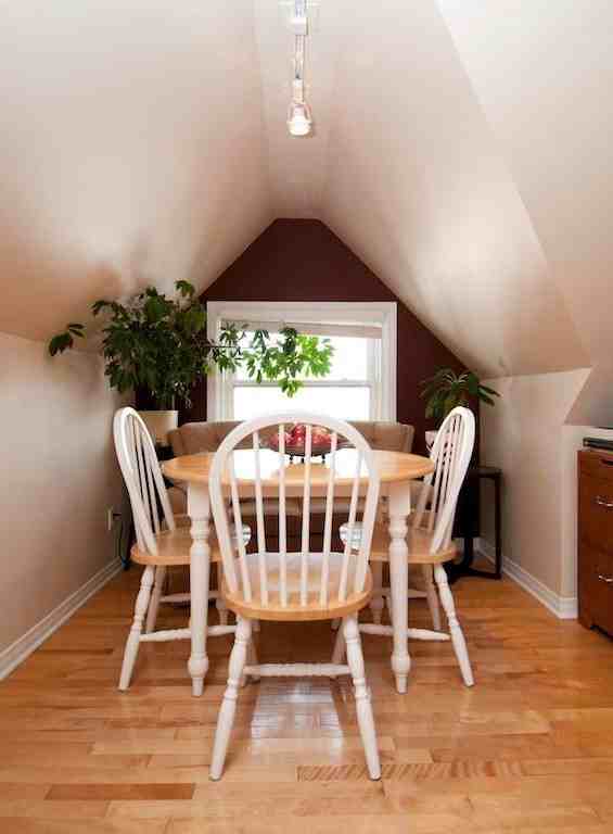 106 Cartier Street - Photo 3 of 6