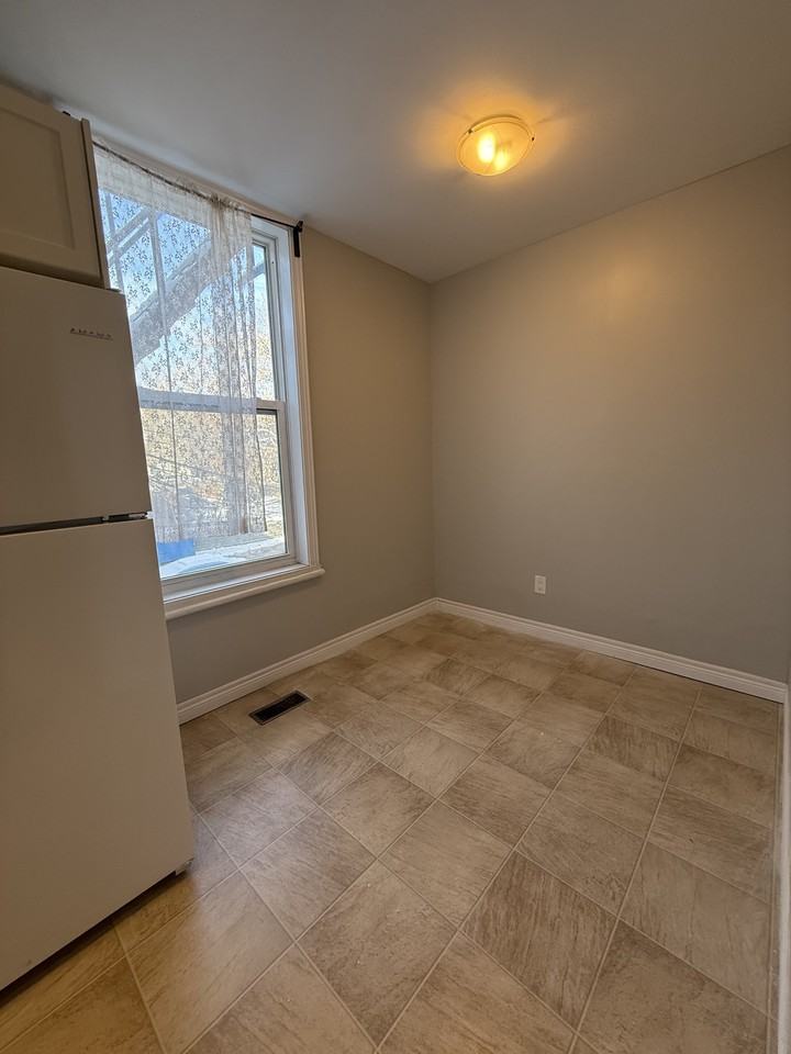 337 James - Photo 4 of 10