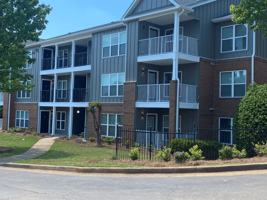 featured image of 174 Moury Ave Sw