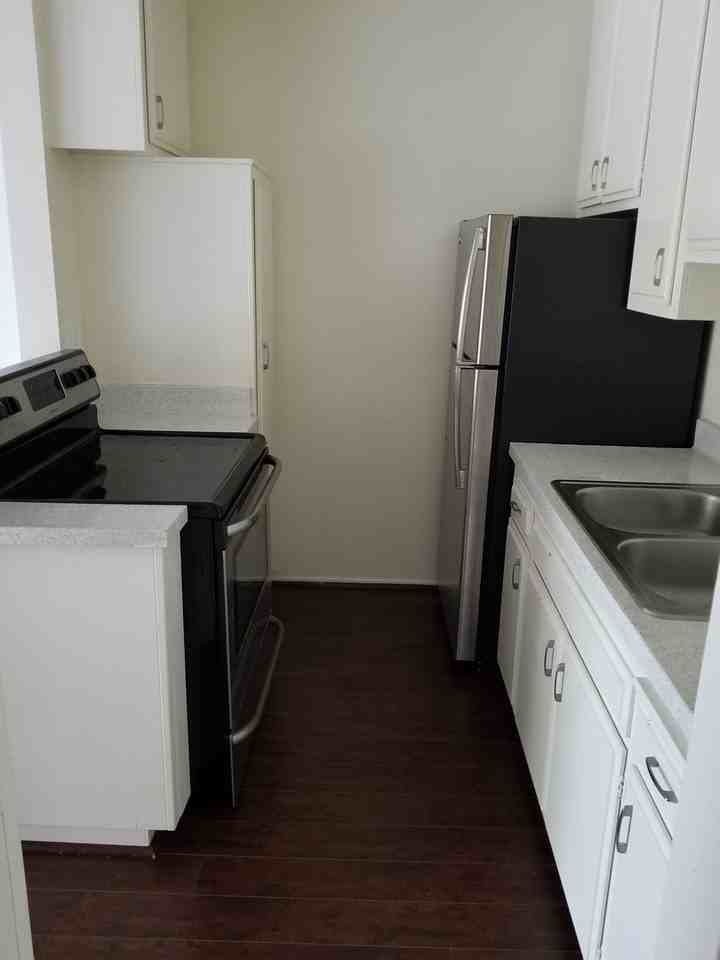 10136 National - Photo 7 of 12