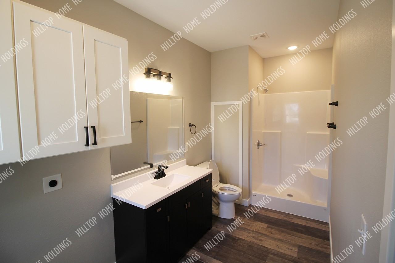 6 Iron Oak Ln #A - Photo 2 of 6