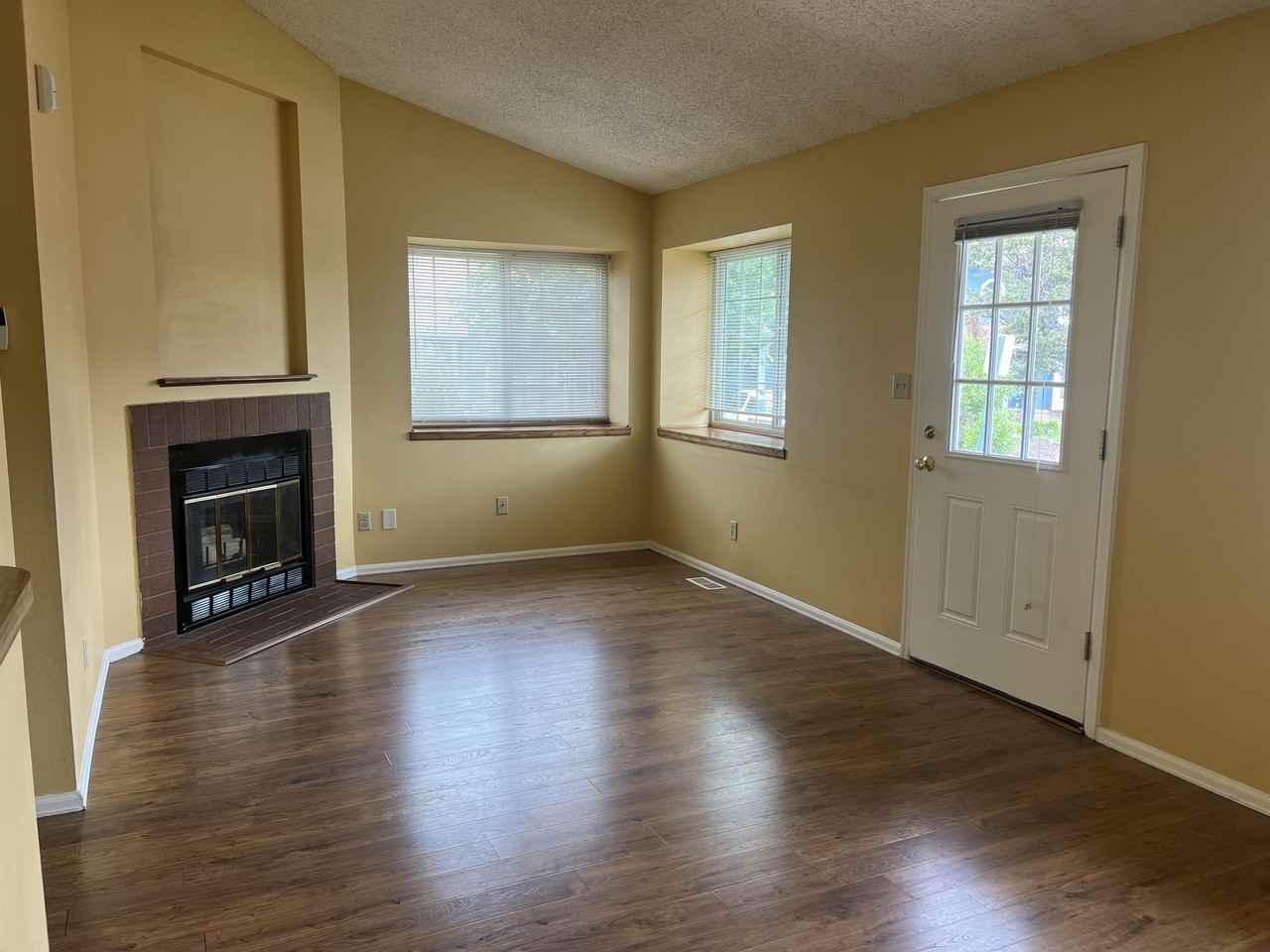 870 London Green Way #1 - Photo 2 of 22