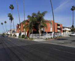 featured image of 935 S Mariposa Ave