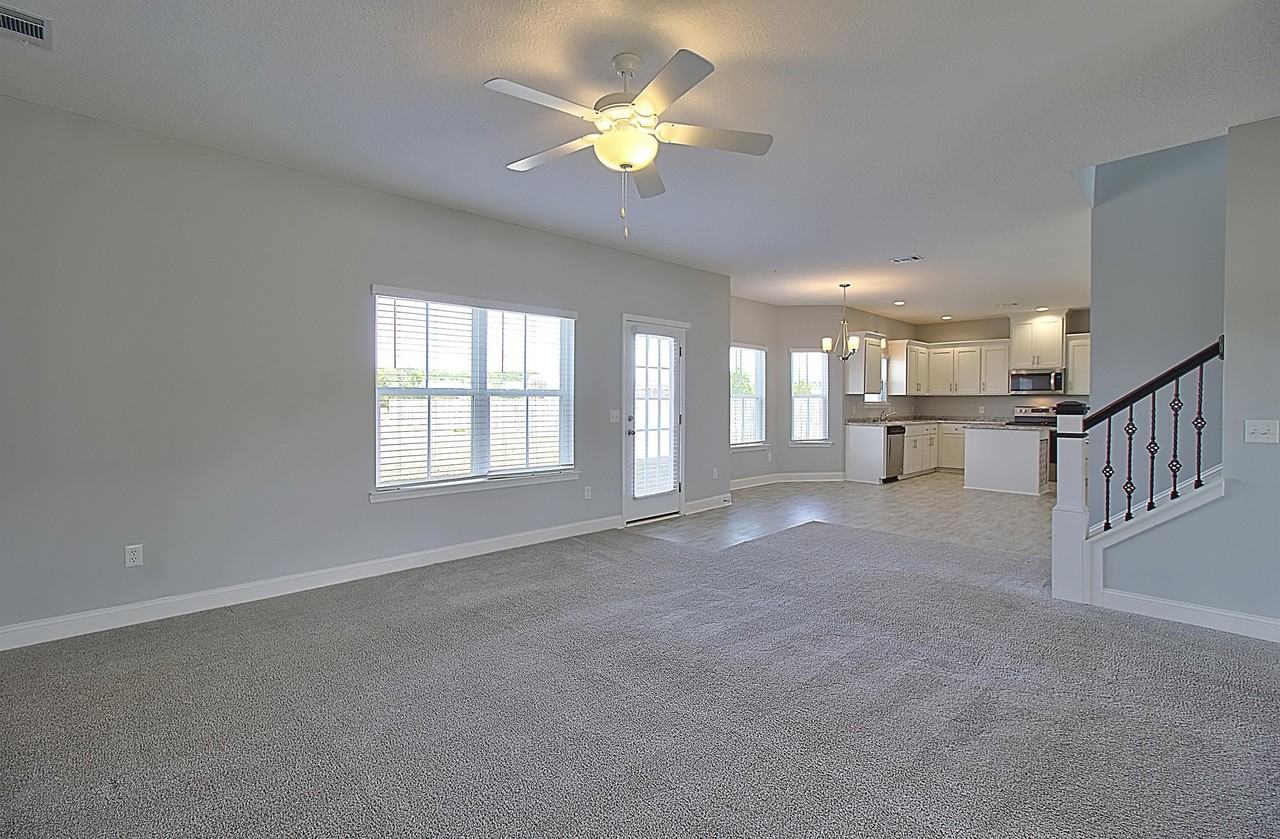 566 Burke Dr - Photo 3 of 34