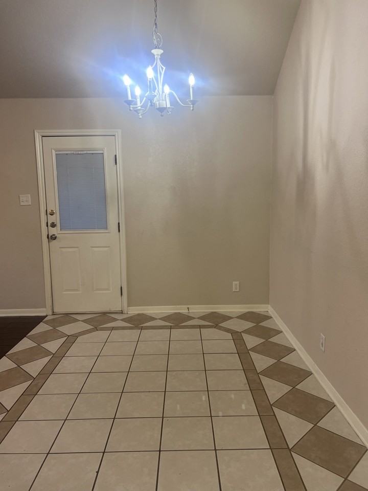 4504 Pennington Ave #A - Photo 3 of 8