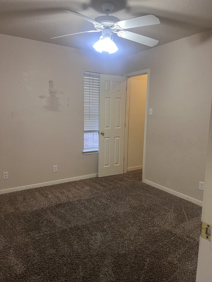 4504 Pennington Ave #A - Photo 6 of 8