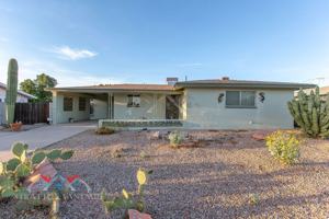 featured image of 5706 E Des Moines St