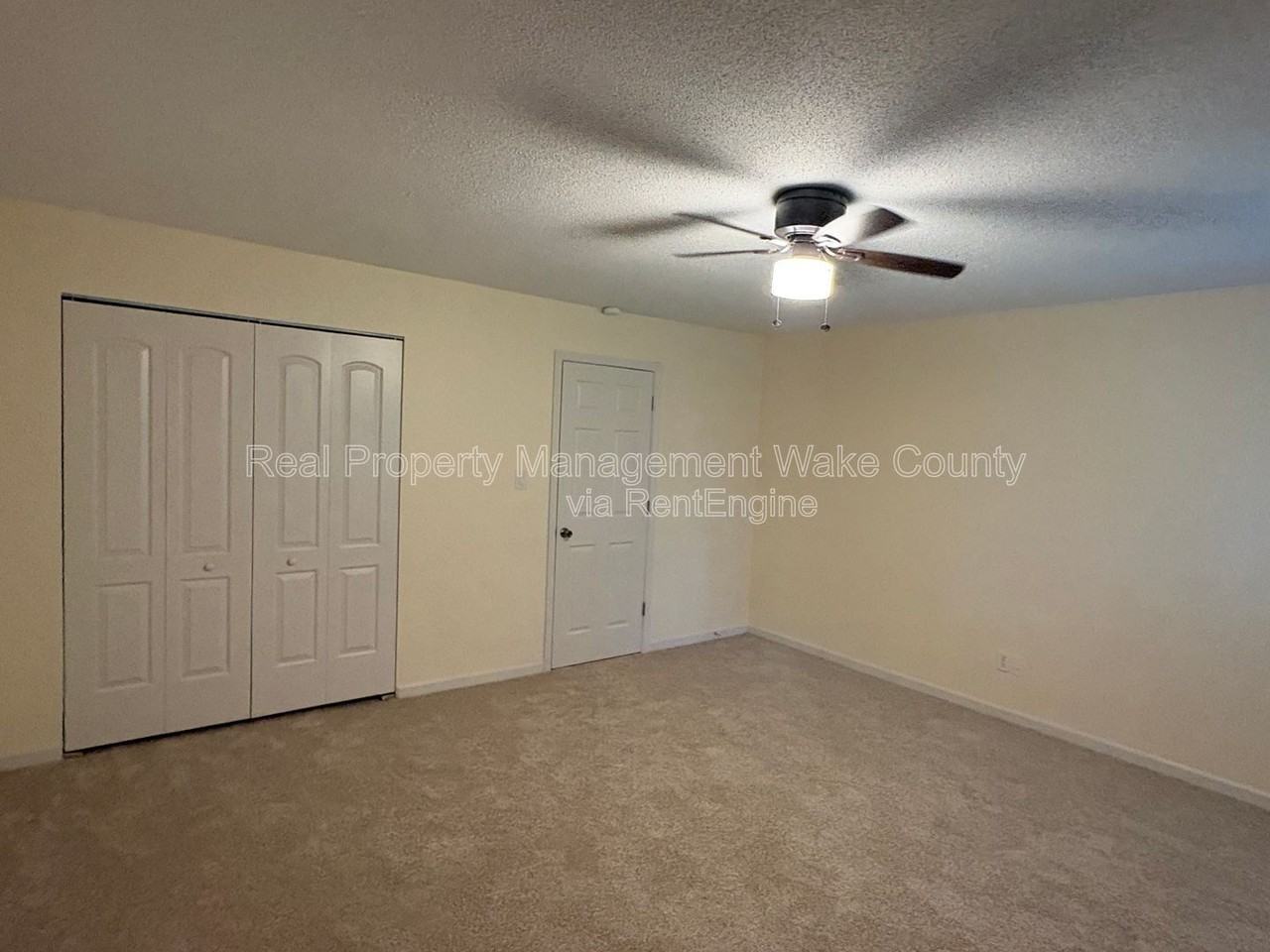 1148 Nottingham Cir - Photo 6 of 25