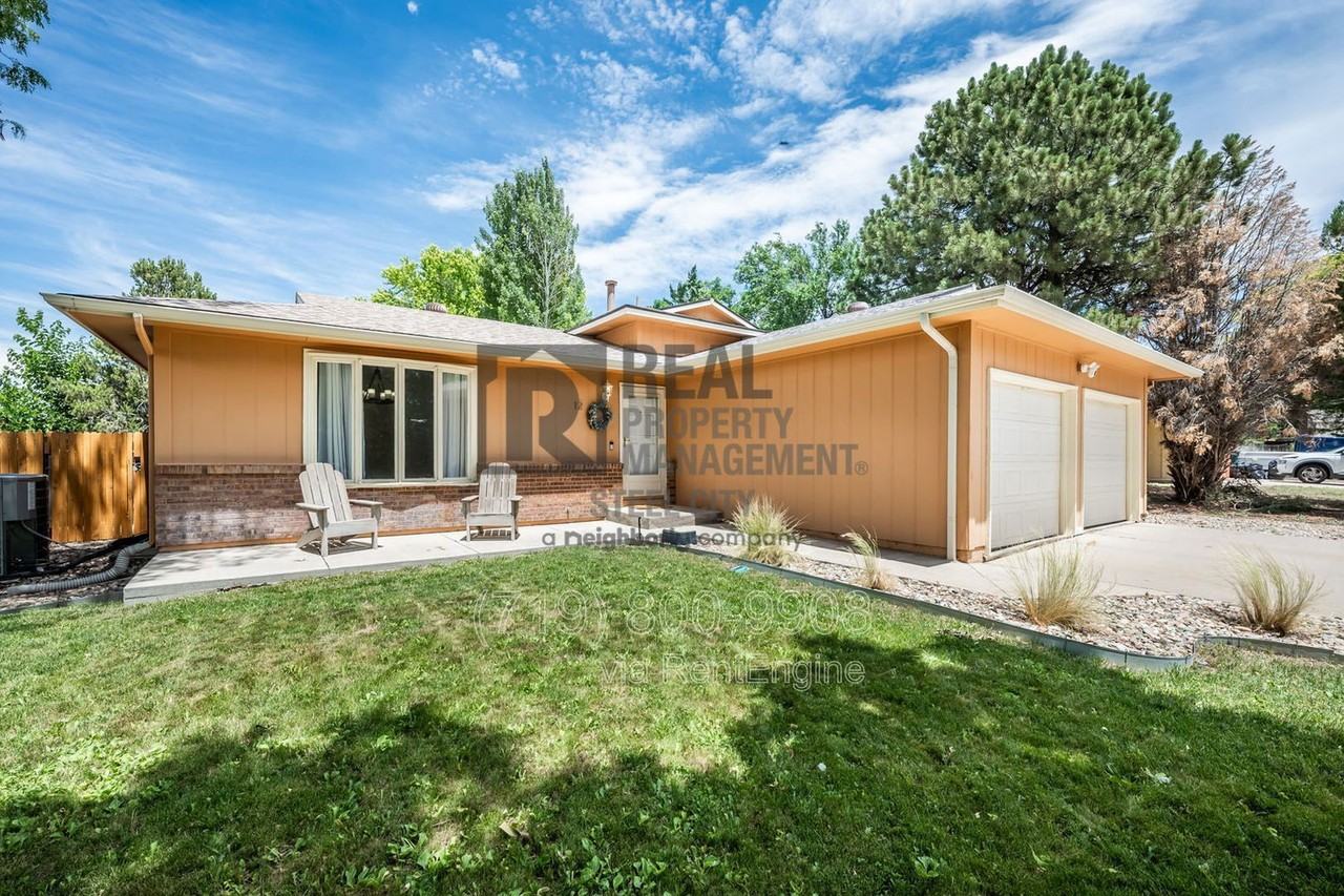 12 Chicory Ct - Photo 2 of 36