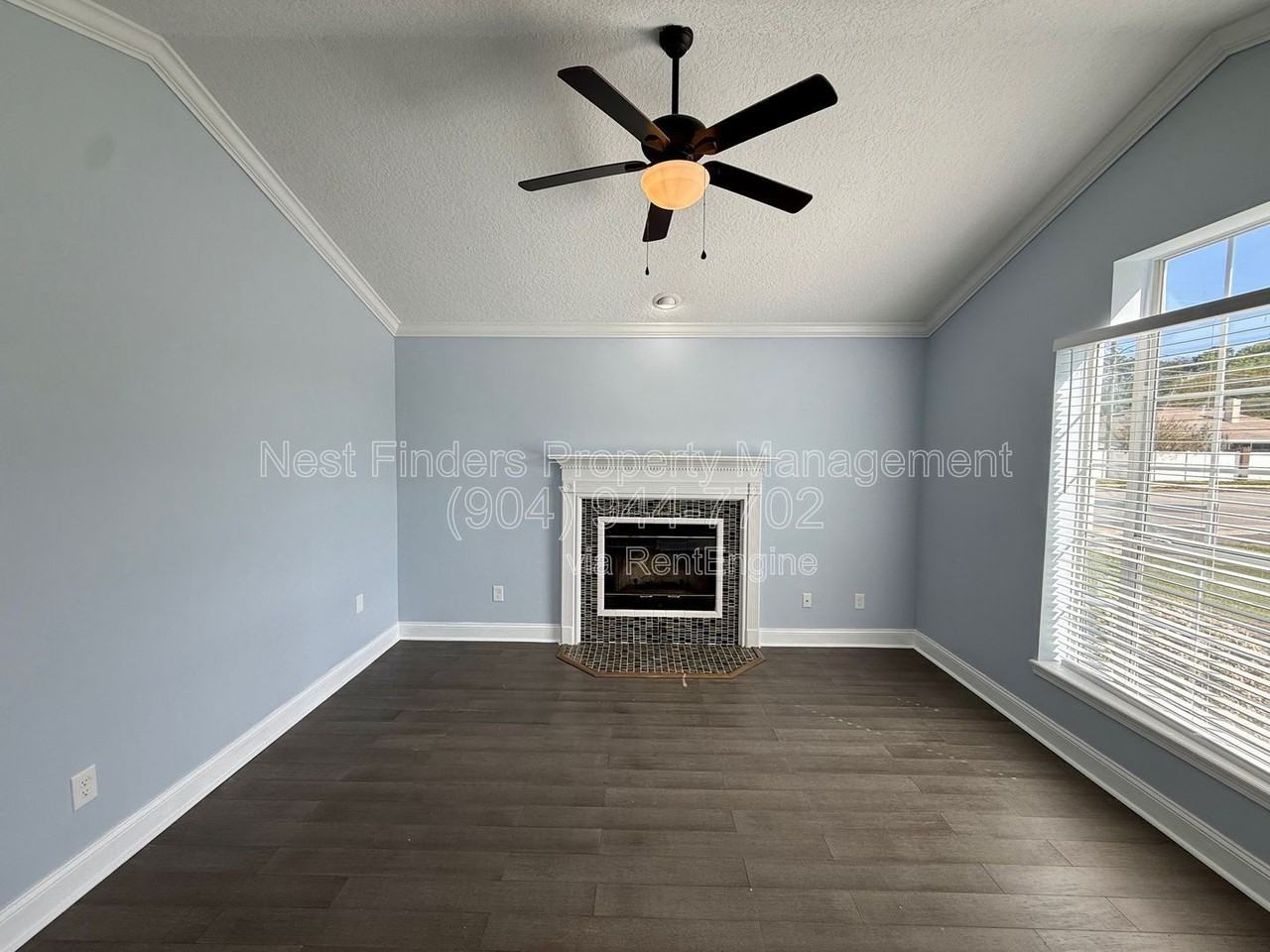 11304 Landing Estates Dr - Photo 6 of 40