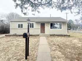 1902 S Franklin Ave - Photo 1 of 1