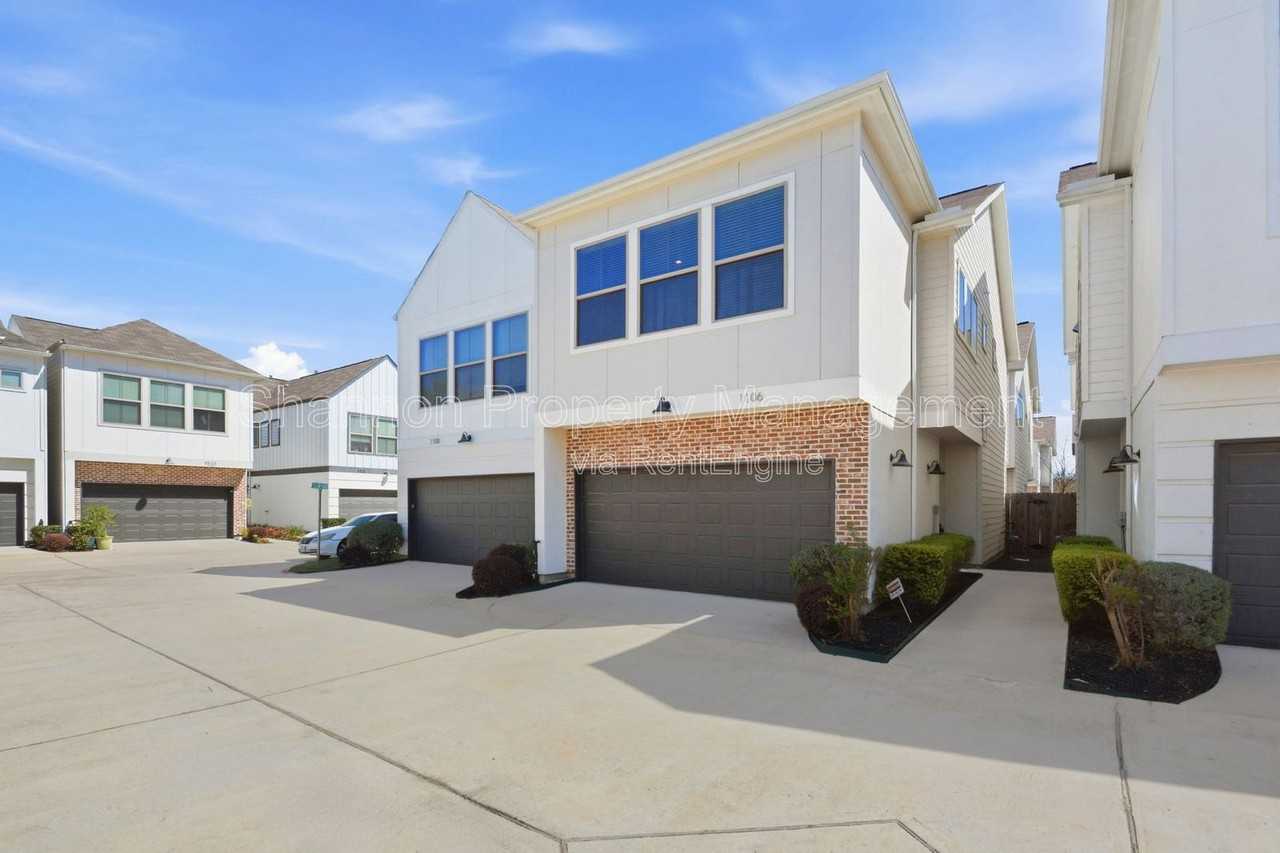 1106 Yellow Pl - Photo 3 of 42