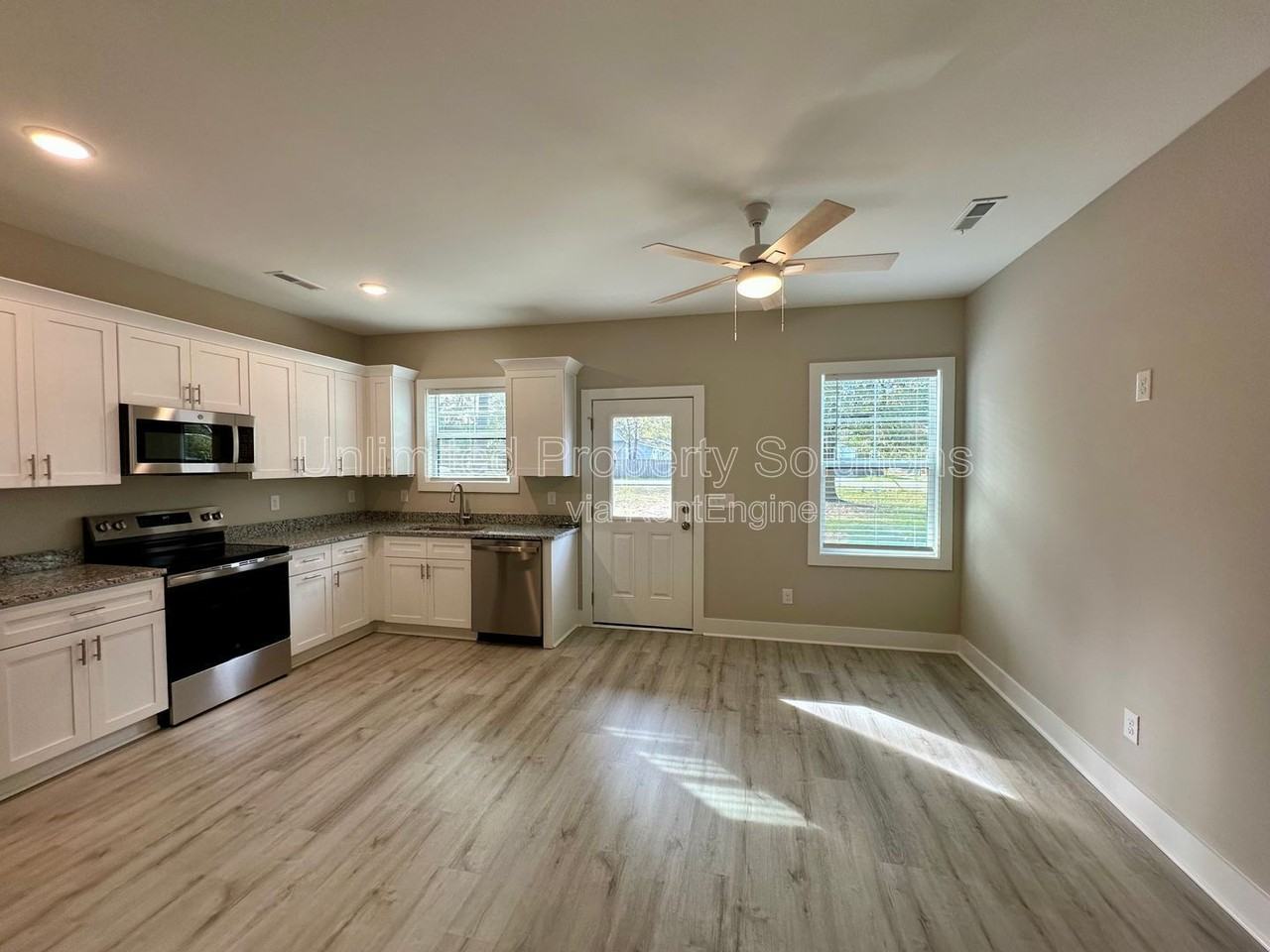 827 Bonham Ave - Photo 6 of 22