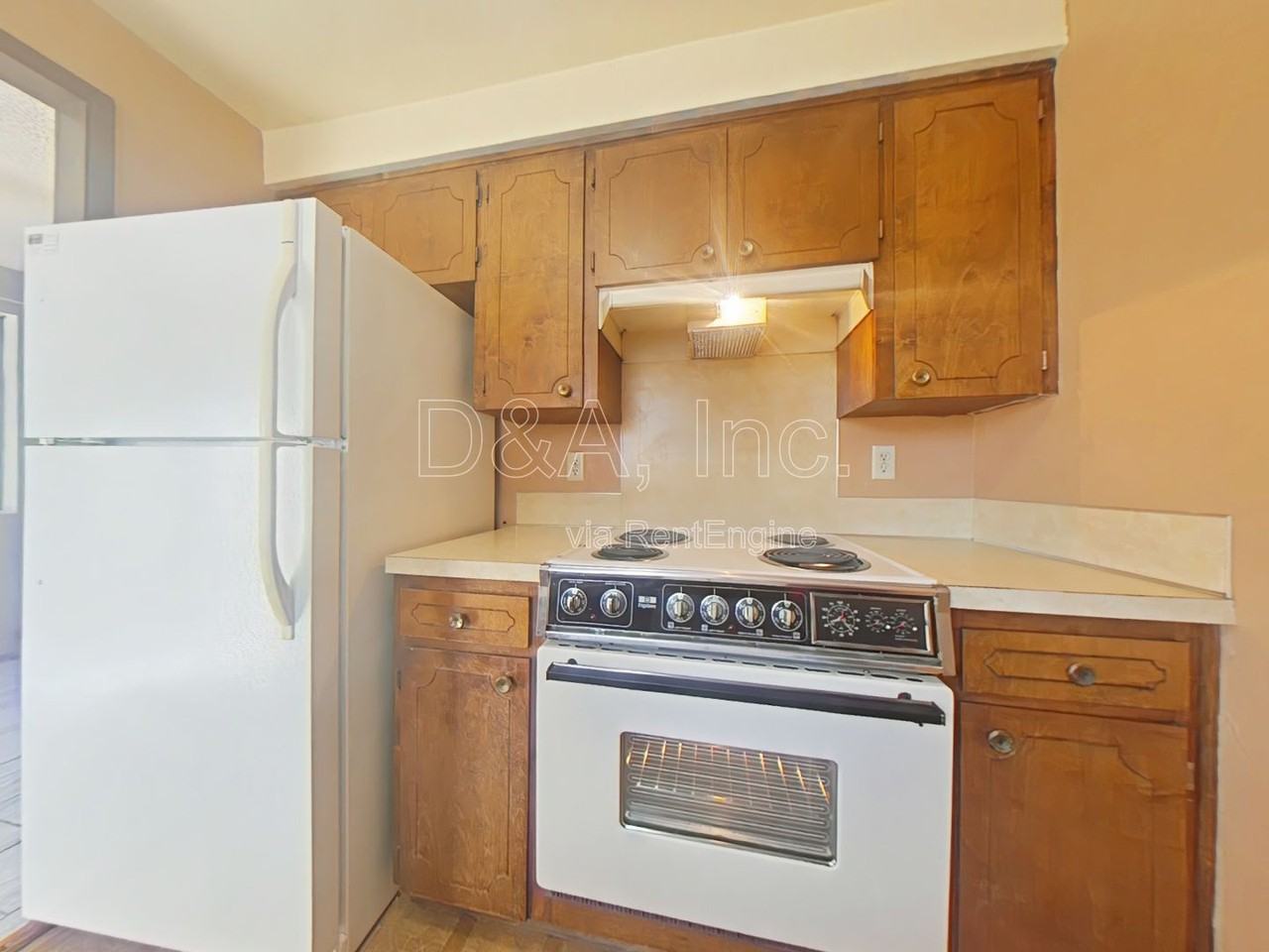 644 Nw 31st St - Photo 3 of 8