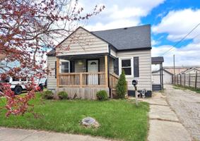 featured image of 1722 Beechwood Ave