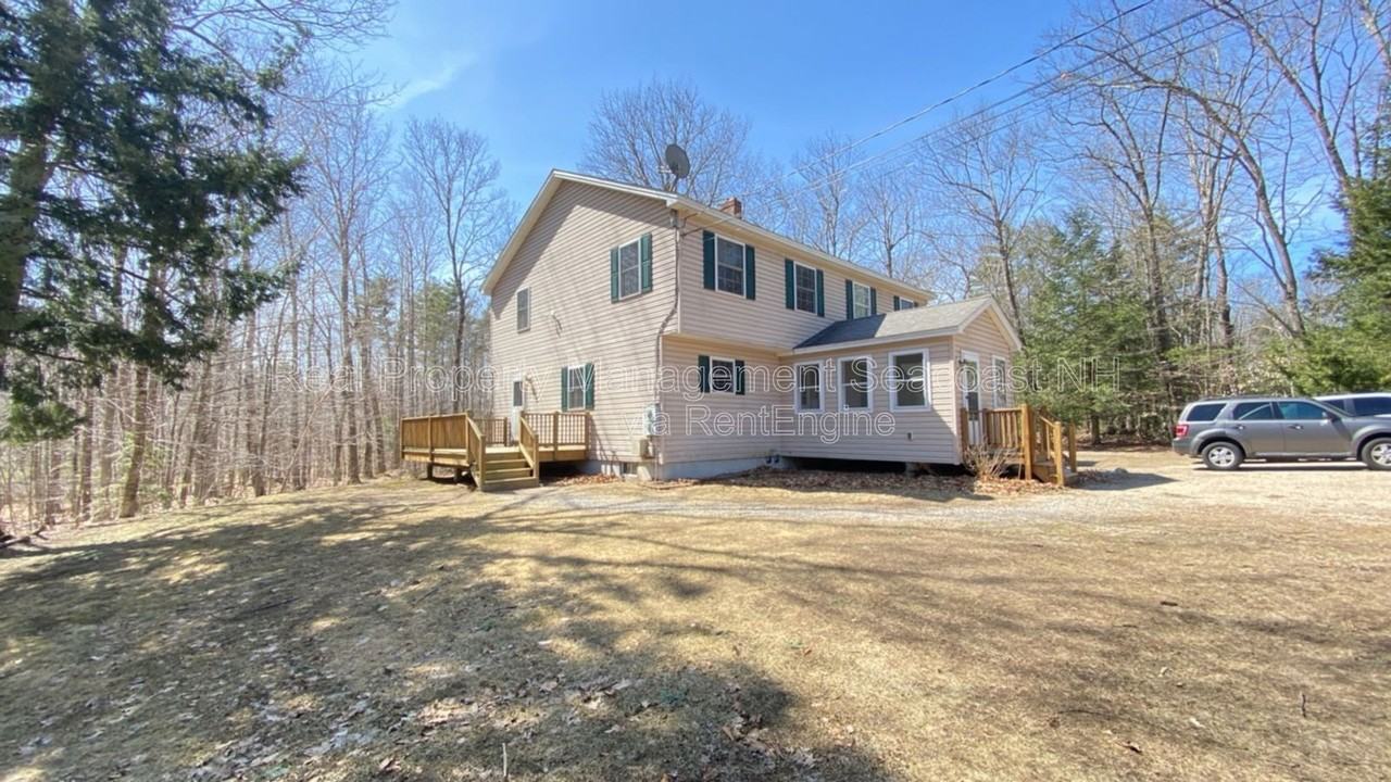 308 Silver St - Photo 2 of 21