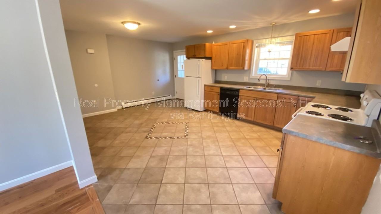 308 Silver St - Photo 5 of 21