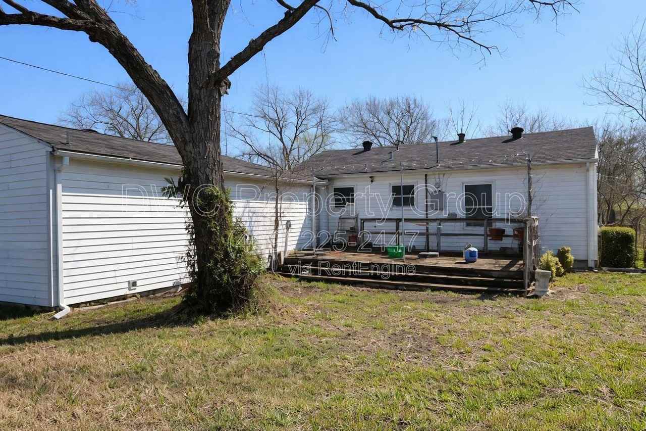 10923 Aledo Dr - Photo 6 of 13