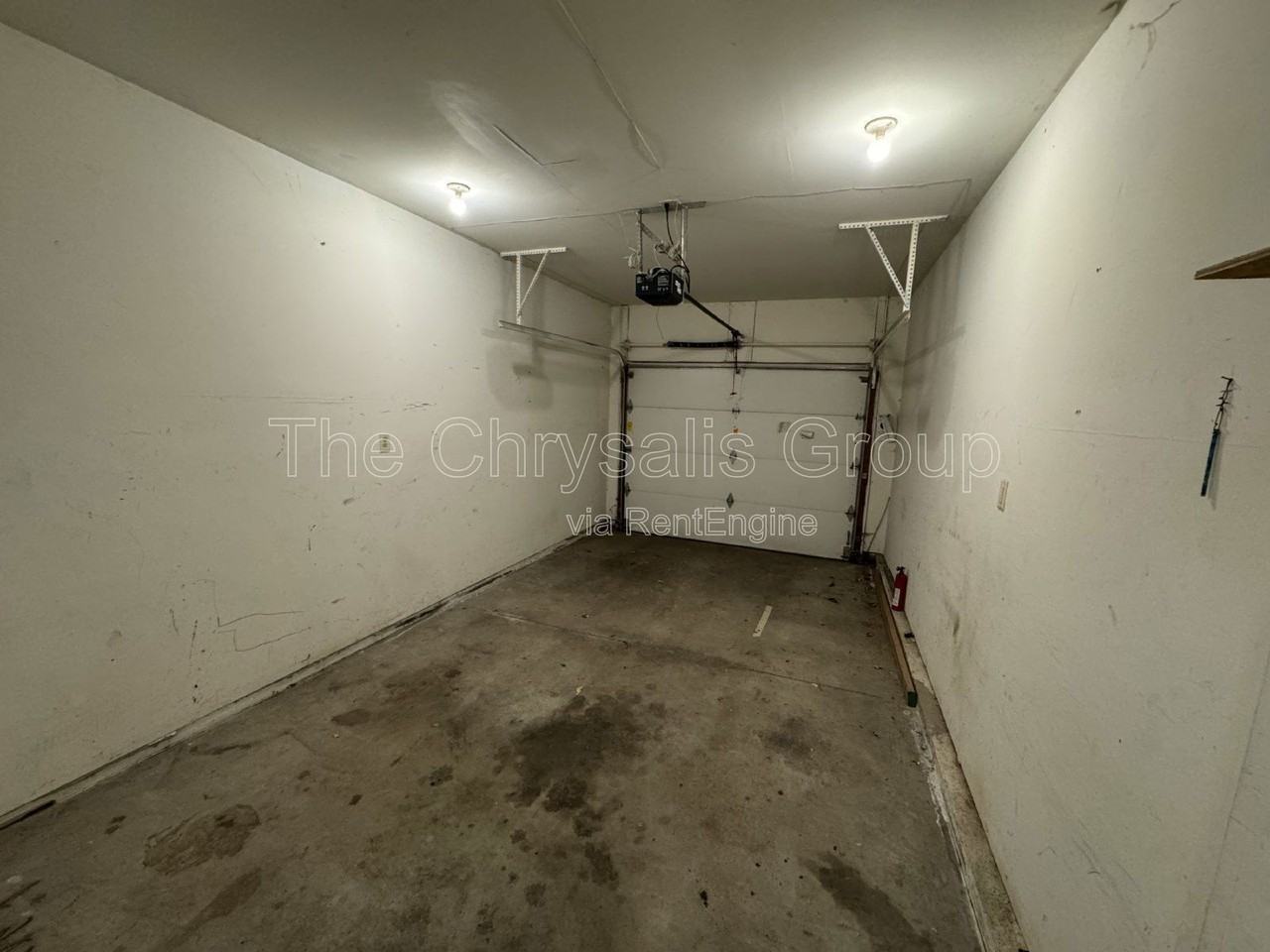 1431 Adams St - Photo 3 of 17