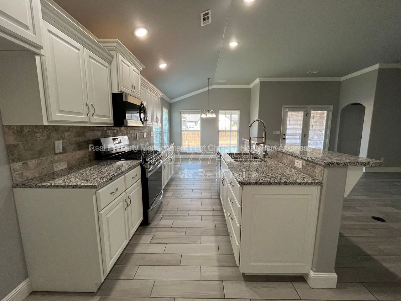 3661 Ambrosia Ln - Photo 7 of 22