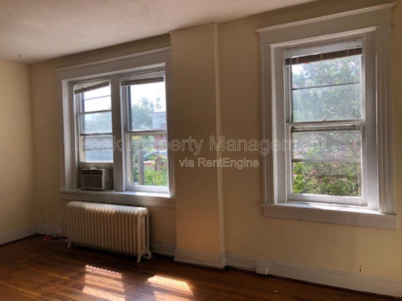 401 N Davis Ave #2 - Photo 7 of 8