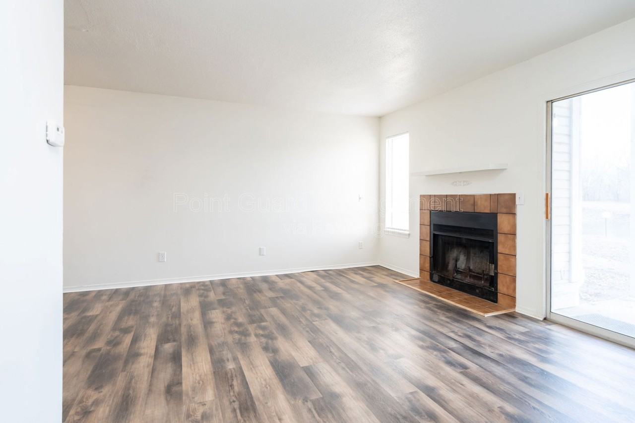 5590 S Gold St #300 - Photo 6 of 32