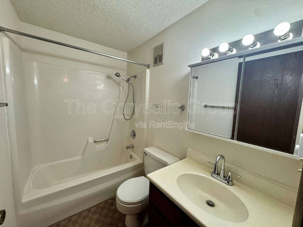 2 3 Michael Street #9 - Photo 5 of 9