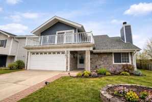 featured image of 1540 W Beverly Cir