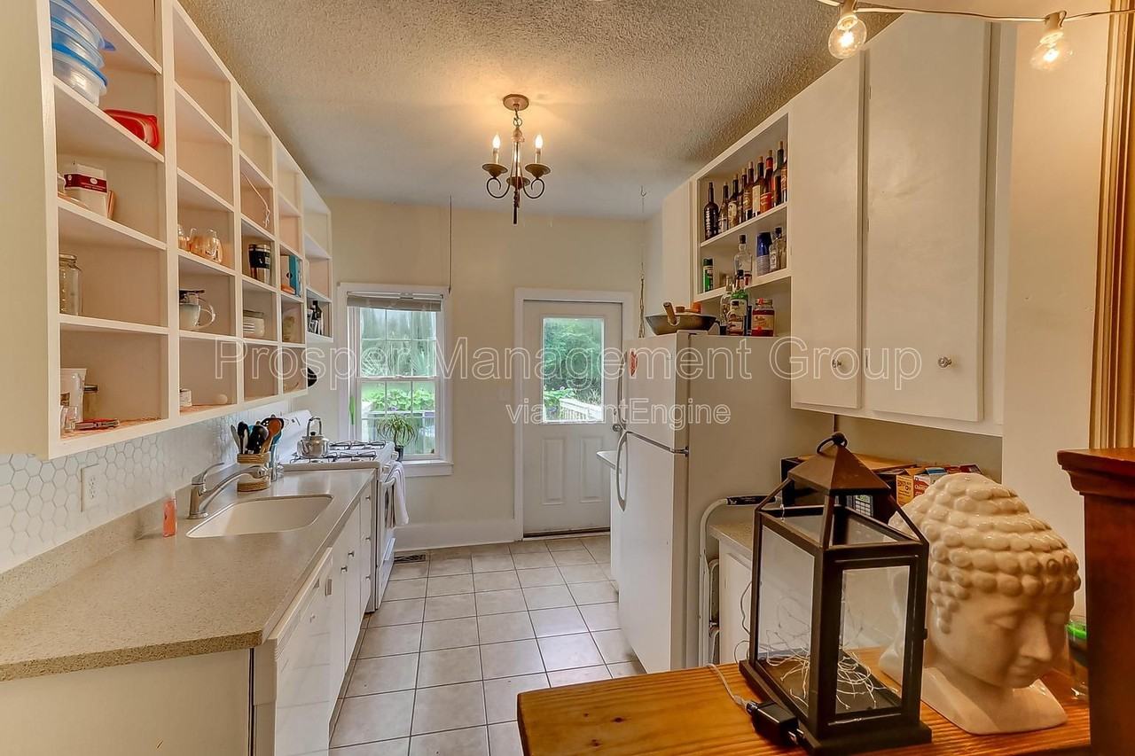 35 Ashton St #A - Photo 2 of 12