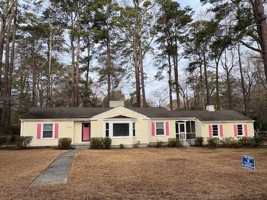 featured image of 101 Lakewood Dr