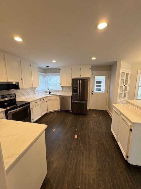 101 Lakewood Dr - Photo 6 of 25