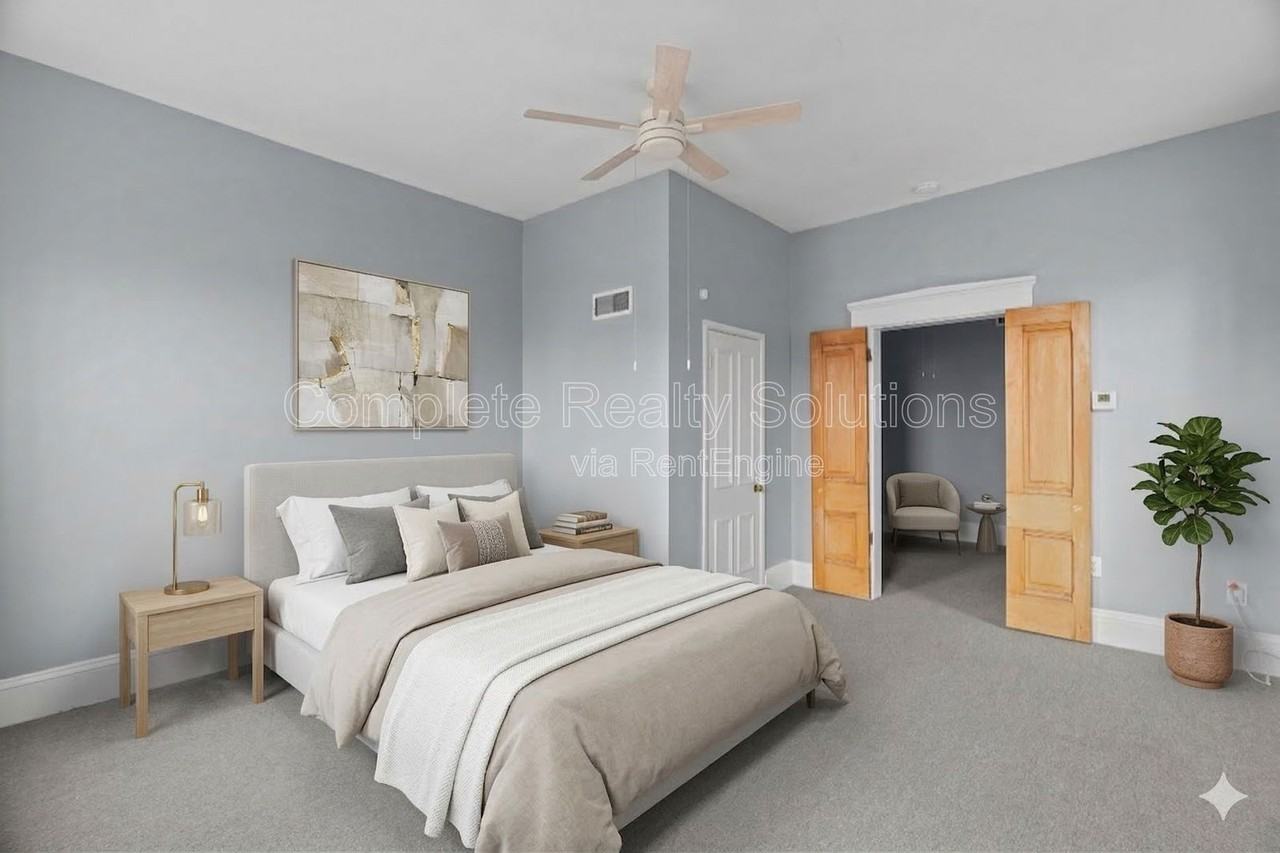 1210 Lynch St #1210A - Photo 5 of 21