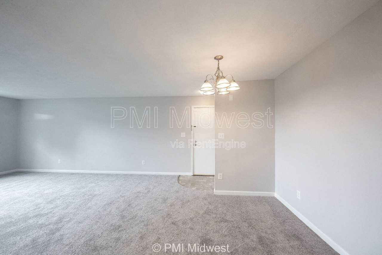 326 Progress Rd #B14 - Photo 6 of 26