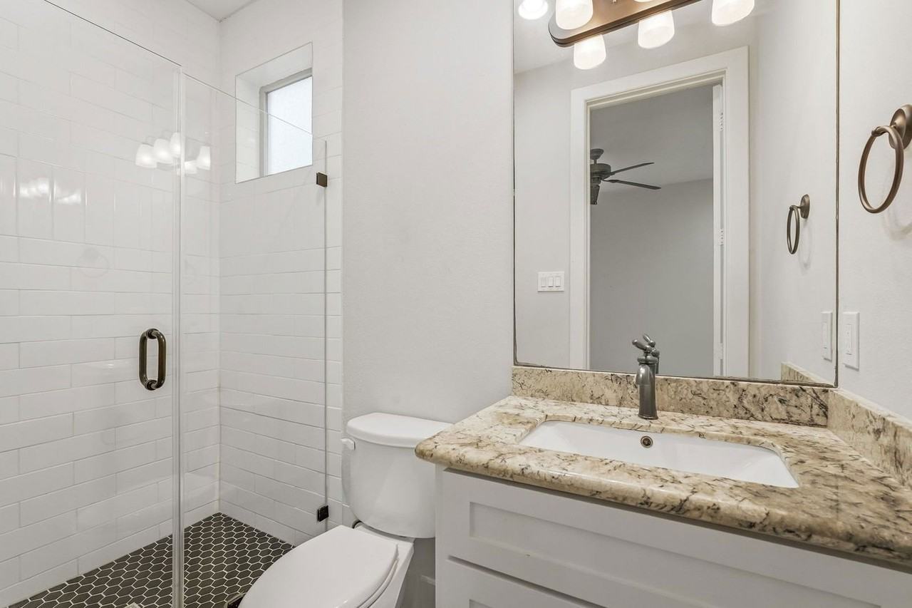 2441 Charleston St #A - Photo 4 of 25