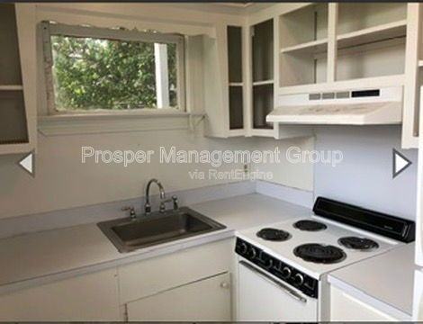 221 Congress St #1 - Photo 7 of 10