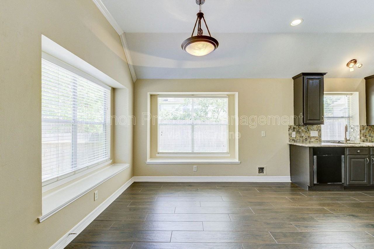 14407 Jessica Falls Cir - Photo 7 of 26