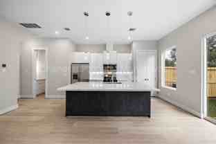 24 Bucan St #F - Photo 1 of 1