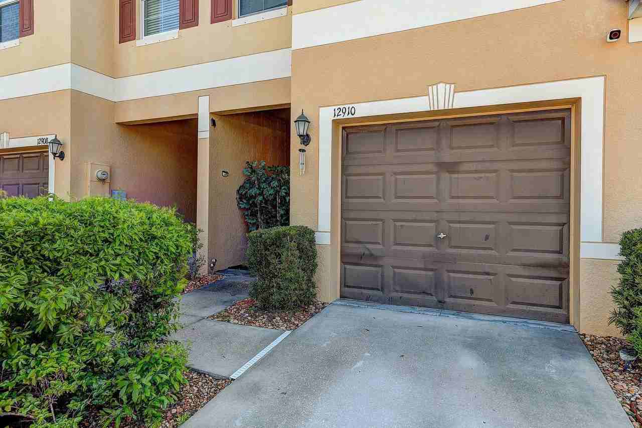 12910 Utopia Gardens Way - Photo 3 of 41