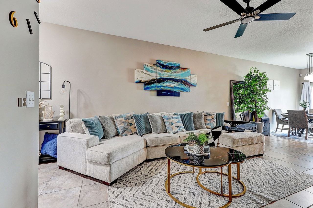 12910 Utopia Gardens Way - Photo 6 of 41