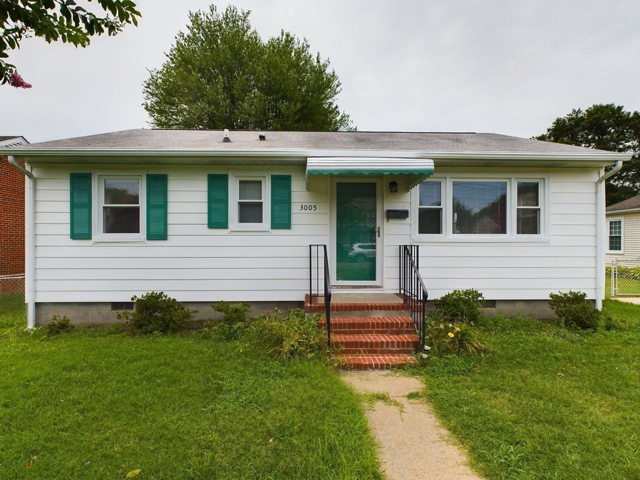 3005 Putney Rd - Photo 2 of 25