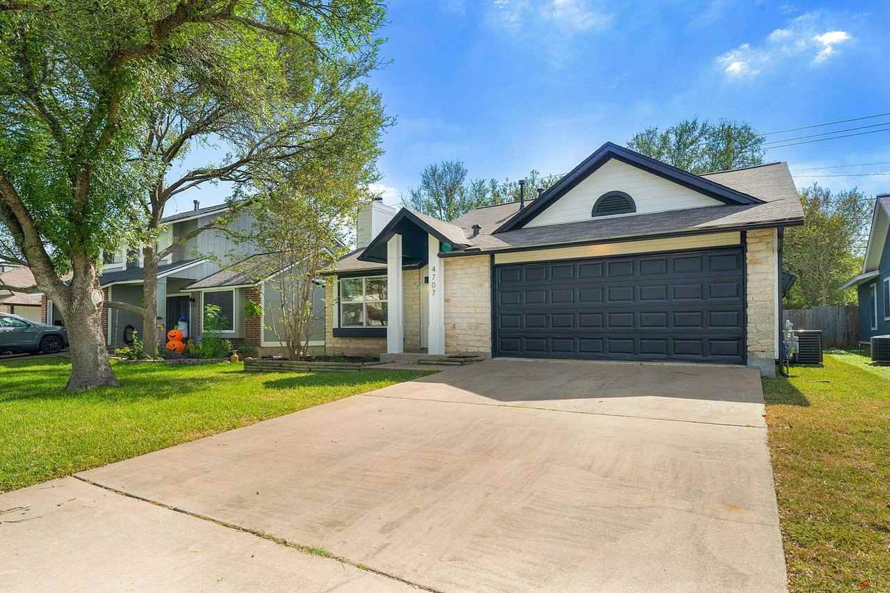 4707 Alta Loma Dr - Photo 3 of 50