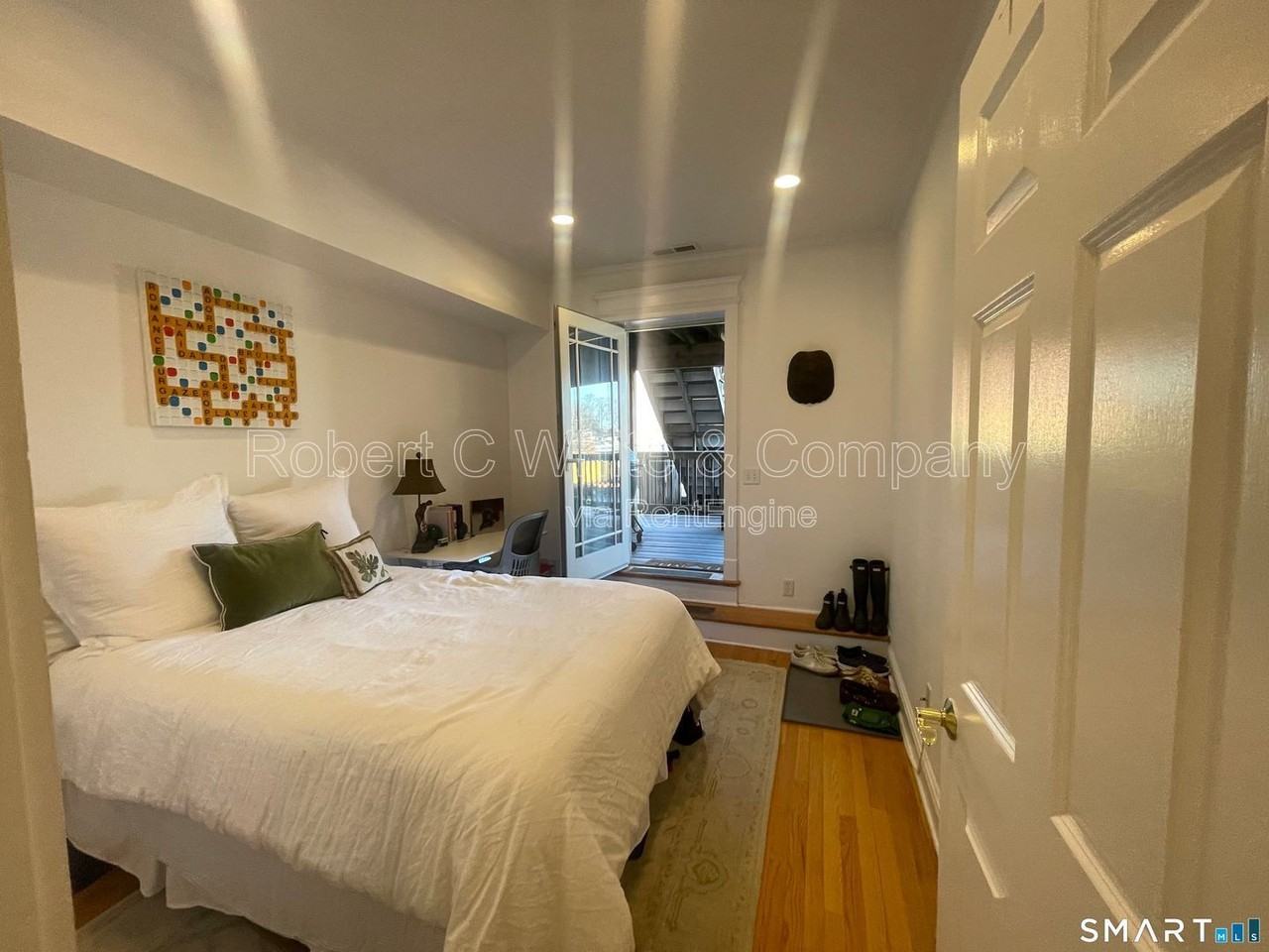 345 Greenwich Ave #2-2 - Photo 3 of 10