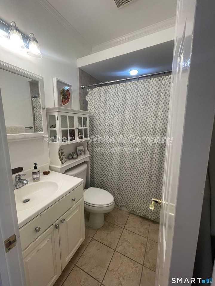 345 Greenwich Ave #2-2 - Photo 6 of 10