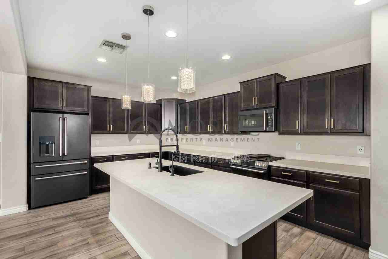 22956 E Arroyo Verde Dr - Photo 6 of 27