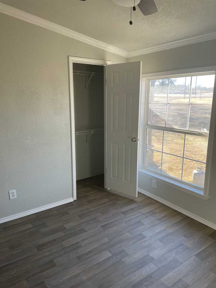 3448 West Ct - Photo 4 of 10