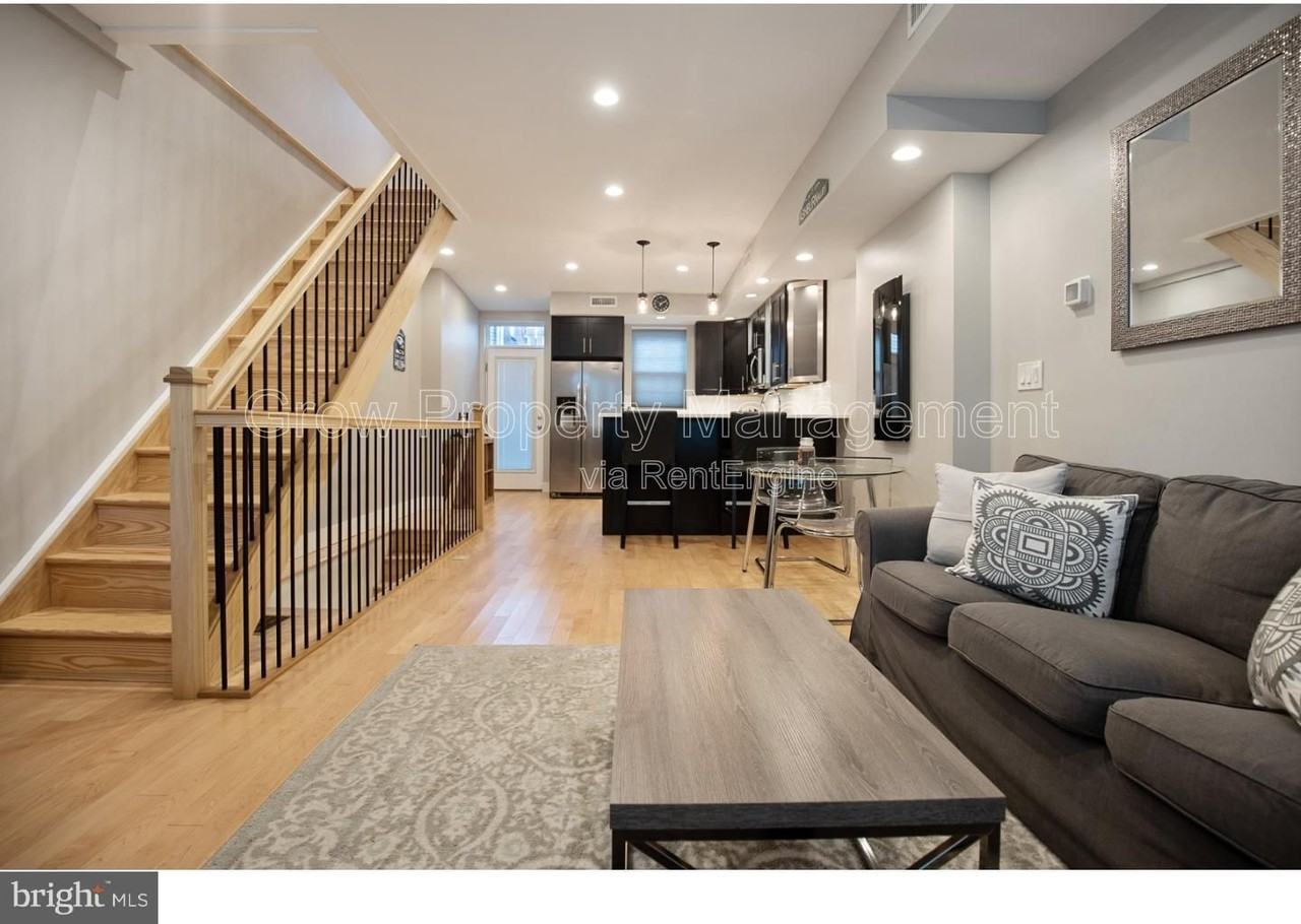 533 Manton St - Photo 7 of 25